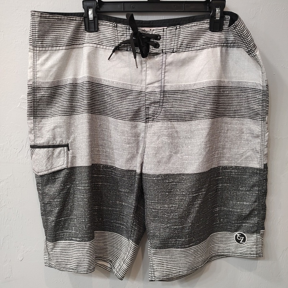 Ezekiel Board Shorts Swim Trunk Drawstring Men's‎ Sz 38 Black White Stripe Beach